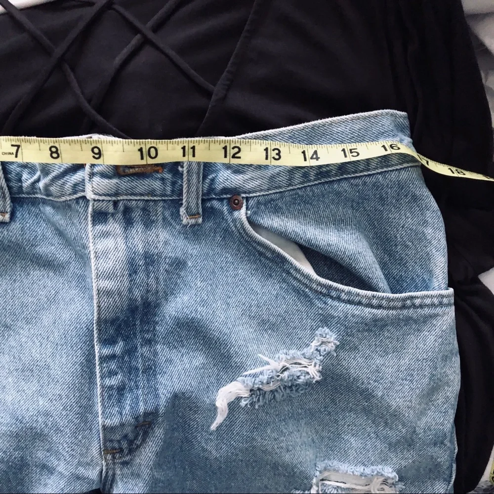 Lee Hand-made distressed denim shorts
